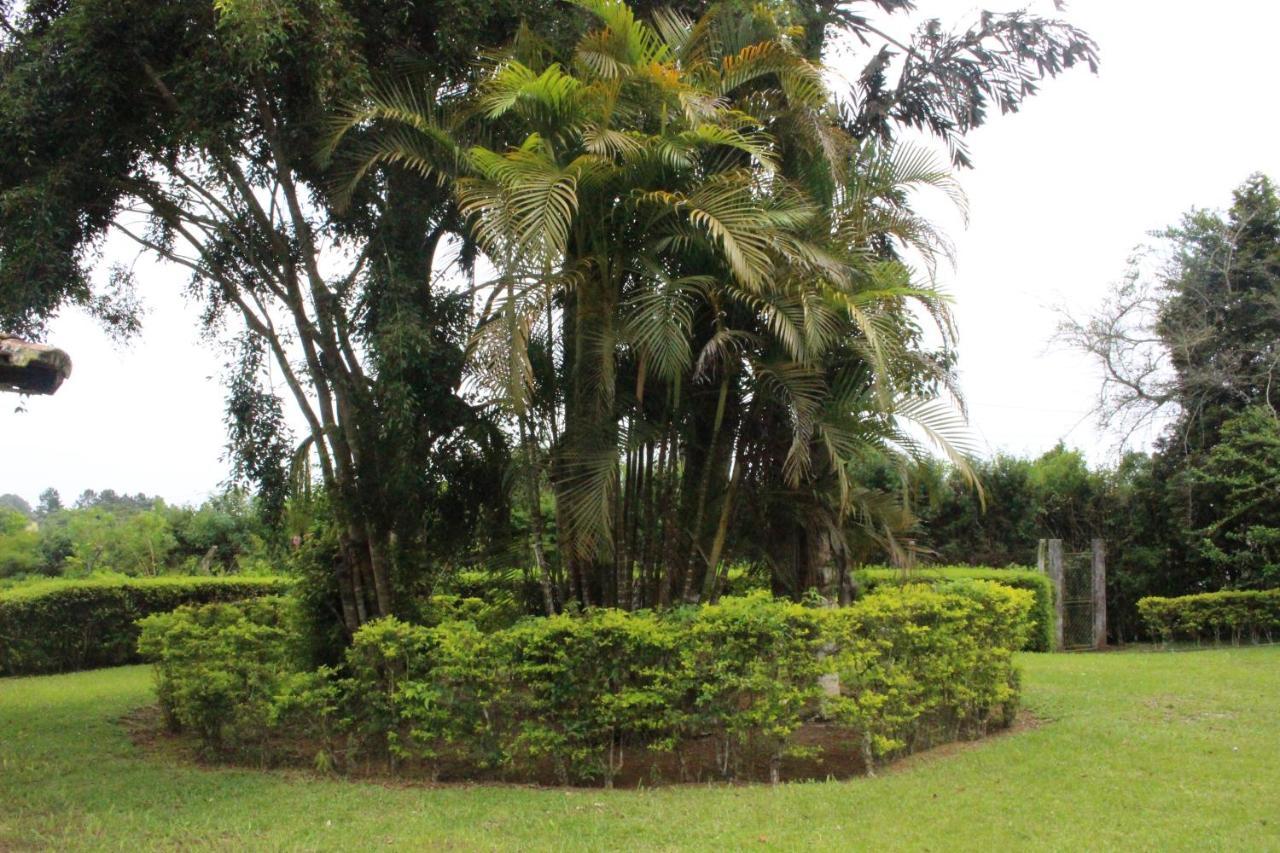Casa De Campo Lazer Completo Paraiso De Reservas Naturais Em Sp Ibiuna Exterior photo